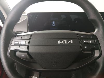 2025 Kia K4 - Photo 12