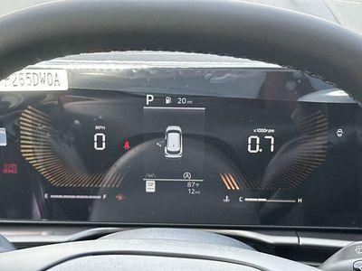 2026 Kia Sportage — photo 12 view