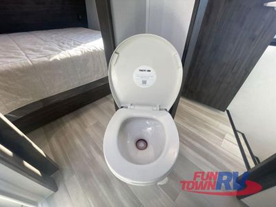 2025 Keystone RV Fuzion Impact Edition - Photo 45