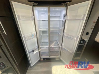 2025 Keystone RV Fuzion Impact Edition - Photo 30