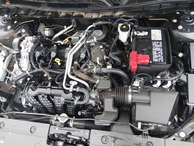 2024 Nissan Altima — photo 9 view