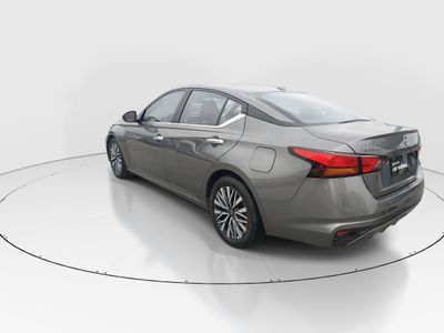 2024 Nissan Altima — detail view