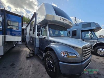 2026 Dynamax Europa S - Photo 1