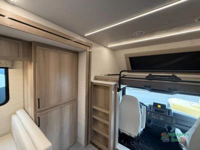 2026 Dynamax Europa S - Photo 26