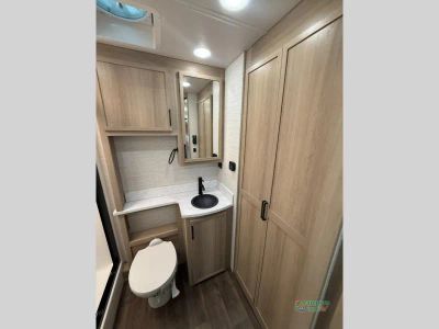 2026 Dynamax Europa S - Photo 40