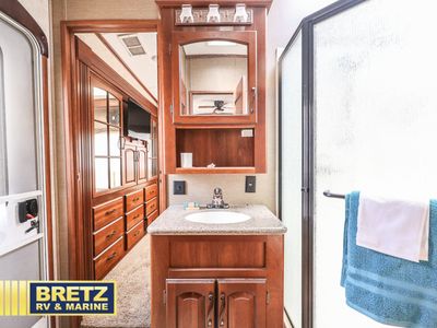 2014 Keystone RV Montana - Photo 15