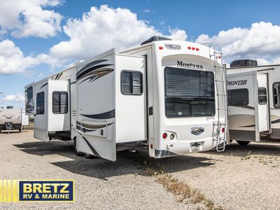 2014 Keystone RV Montana - Photo 6