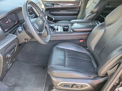 2022 Jeep Wagoneer - Photo 4