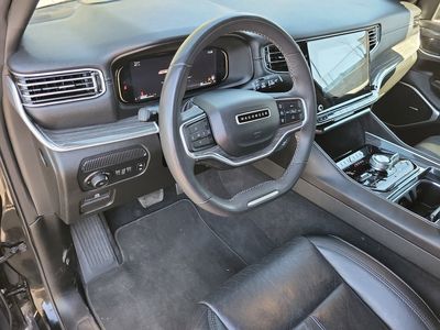 2022 Jeep Wagoneer - Photo 3