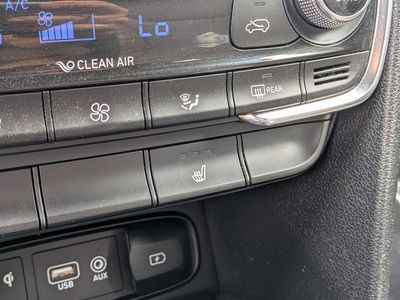 2020 Hyundai Santa Fe - Photo 32