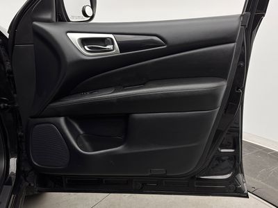 2020 Nissan Pathfinder - Photo 29