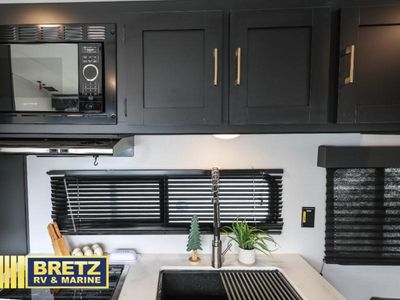 2022 Keystone RV Springdale - Photo 11