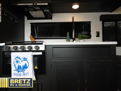 2022 Keystone RV Springdale - Photo 10