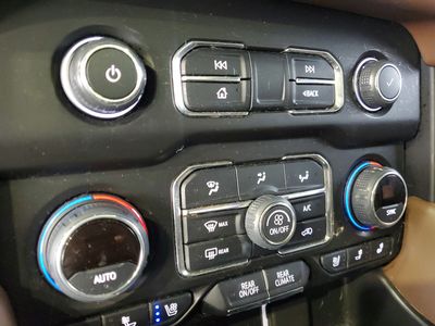 2022 Chevrolet Tahoe - Photo 27