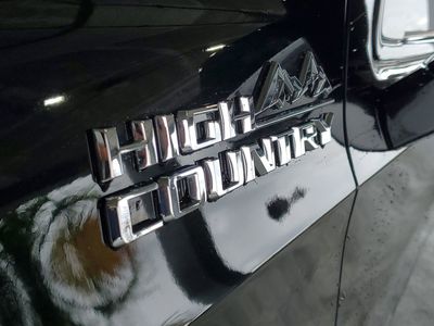 2022 Chevrolet Tahoe - Photo 6