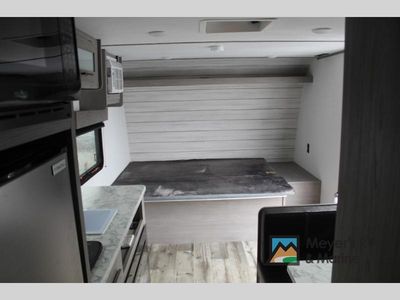 2024 Keystone RV Coleman - Photo 29