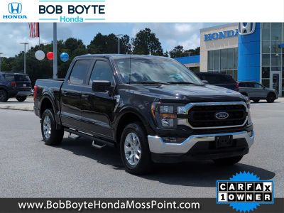 2023 Ford F-150 N/A — front three-quarter view