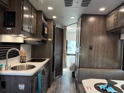 2026 Jayco Redhawk SE - Photo 8