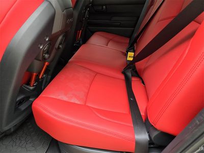 2026 Toyota Tacoma i-FORCE MAX - Photo 20