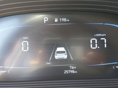 2025 Hyundai Venue - Photo 14