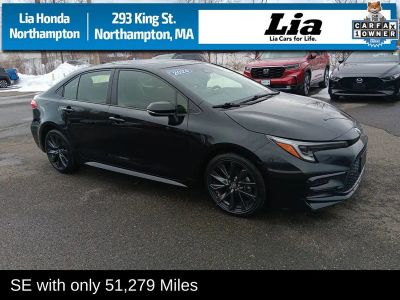 2024 Toyota Corolla SE - Photo 2