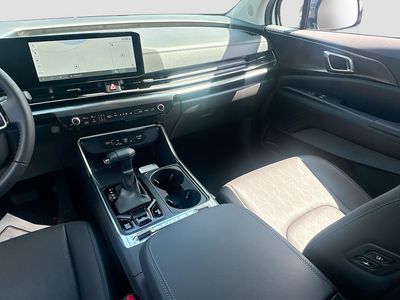2026 Kia Carnival — photo 24 view