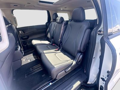 2026 Kia Carnival — photo 25 view
