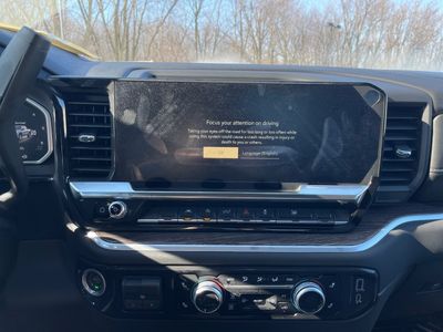2026 GMC Sierra 1500 — photo 11 view