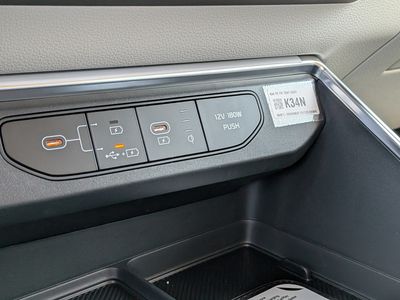 2026 Kia Carnival Hybrid — photo 36 view