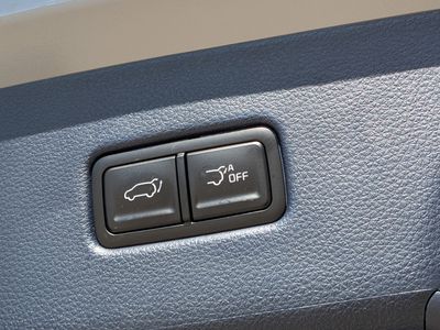 2026 Kia Carnival Hybrid — photo 15 view