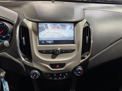 2017 Chevrolet Cruze - Photo 13