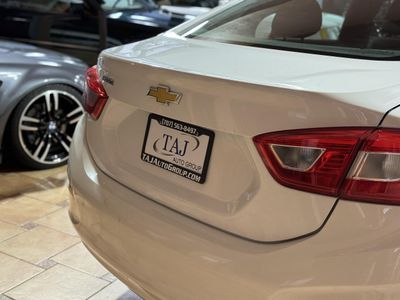 2017 Chevrolet Cruze - Photo 24