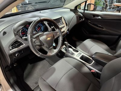 2017 Chevrolet Cruze - Photo 11