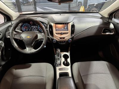 2017 Chevrolet Cruze - Photo 7