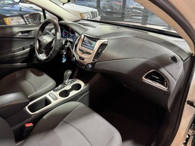 2017 Chevrolet Cruze - Photo 19