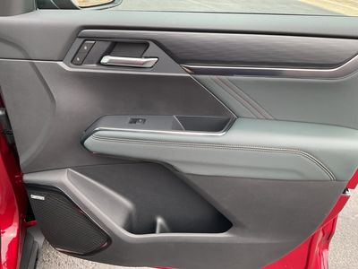 2026 GMC Acadia — photo 21 view