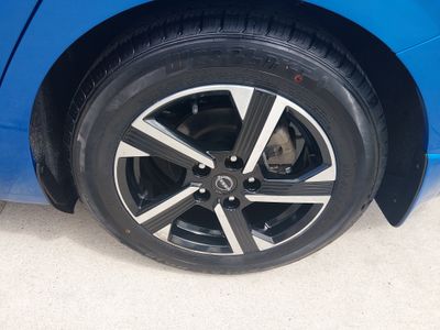 2024 Nissan Sentra — photo 10 view