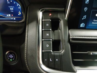 2024 Chevrolet Suburban - Photo 20