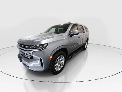 2024 Chevrolet Suburban - Photo 3