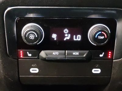 2024 Chevrolet Suburban - Photo 24
