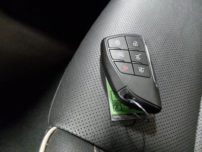 2024 Chevrolet Suburban - Photo 15