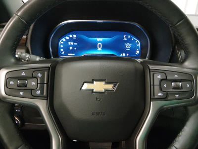 2024 Chevrolet Suburban - Photo 12