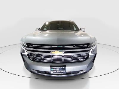 2024 Chevrolet Suburban - Photo 2