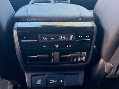 2024 Acura MDX - Photo 22