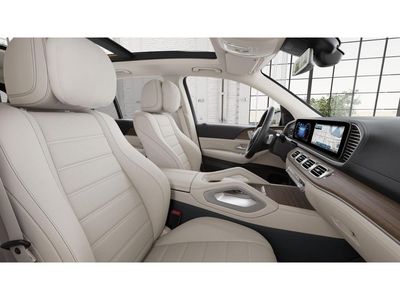 2026 Mercedes-Benz GLE — interior view