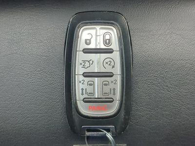 2023 Chrysler Pacifica - Photo 37
