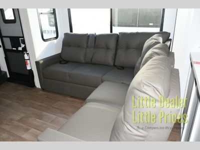 2026 Grand Design Influence - Photo 13