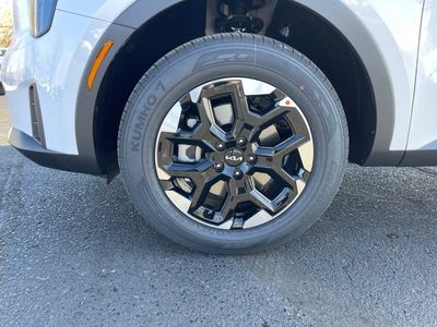 2026 Kia Sorento - Photo 16
