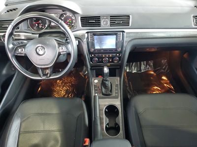 2016 Volkswagen Passat - Photo 11