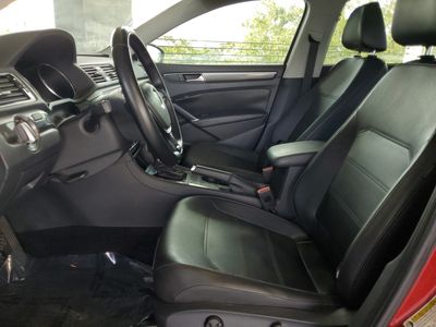2016 Volkswagen Passat - Photo 18
